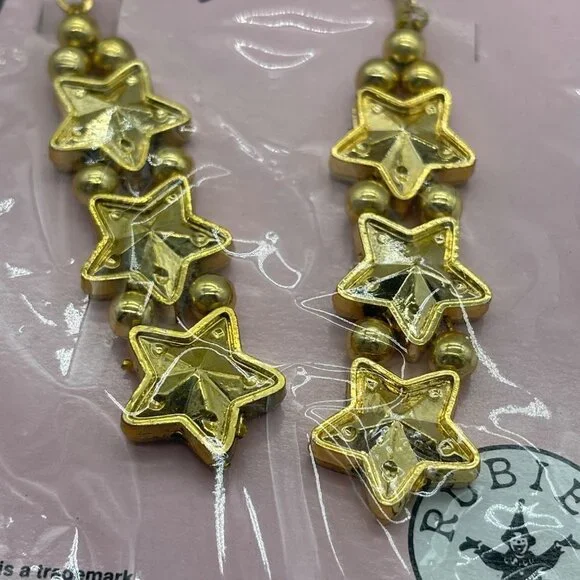 Barbie Clip On Earring Gold Stars Plastic Lightweight - Picture 2 of 7